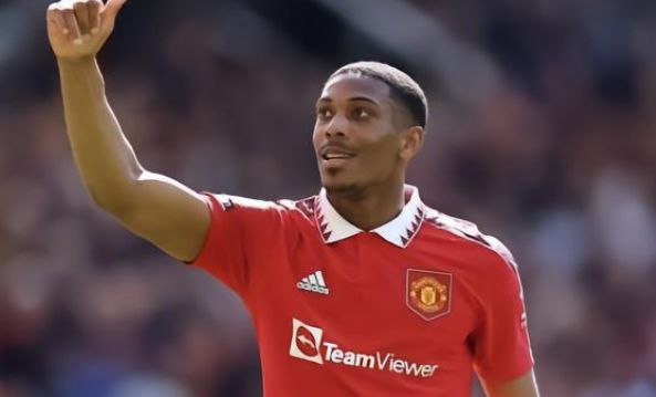 合现代足球 合现代足球